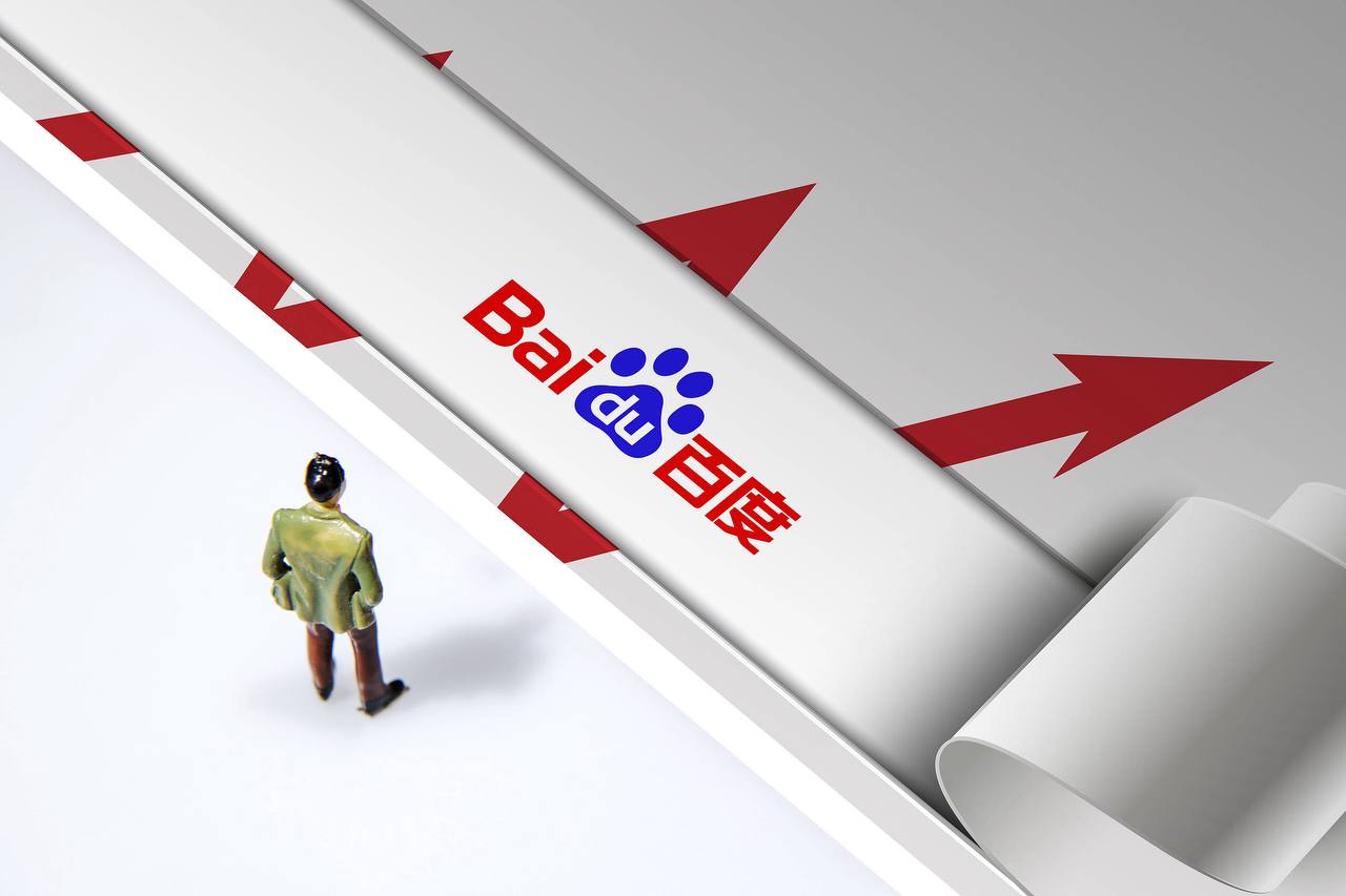 老板回应员工挪桌打碎百万玉镯